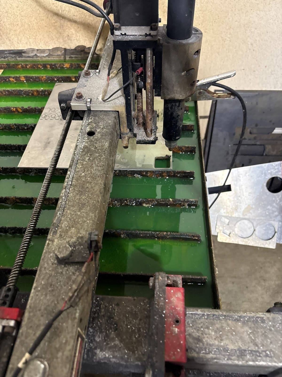 CNC plasma table cutting titanium plate